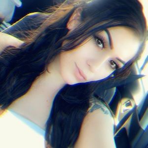 Meet your Posher, Violet